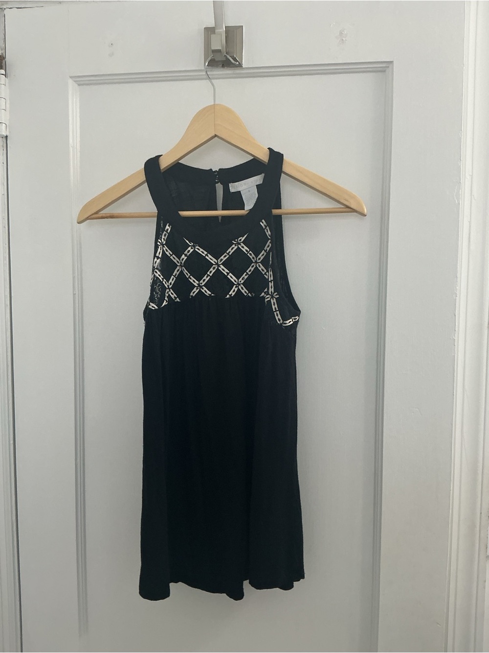 Black Embroidered Sleeveless Tank Top